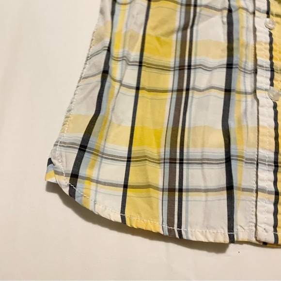 Tommy Hilfiger Button Up Tshirt Kids 4T Shirt - Picture 6 of 16